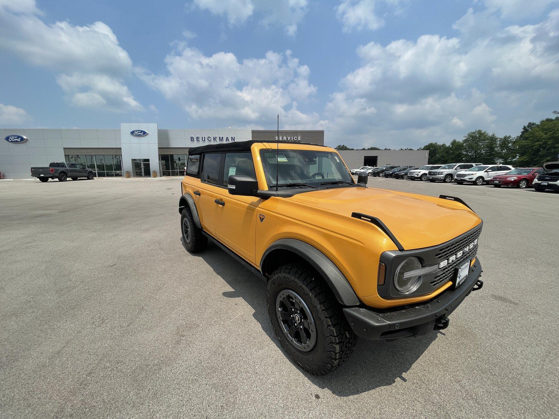 Ford Bronco Local Dealer Got Their Demo 000B241B-4728-48D5-9EBE-0D68566A028E