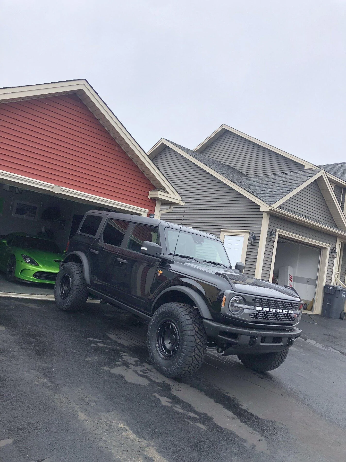 Ford Bronco New pics of my 2021 Bronco Badlands with 35’s!! [Videos Added] 8f16818a-ec2e-4a5d-922a-ab7fcc157dbe-jpeg