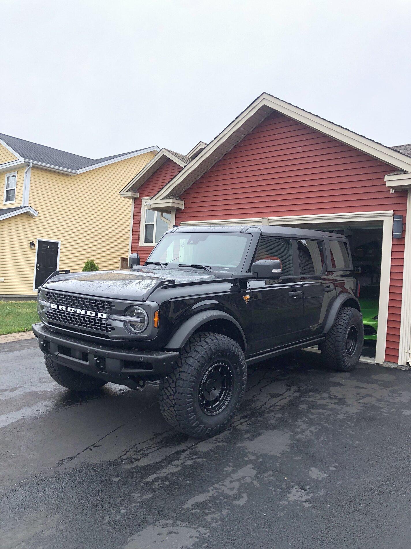 Ford Bronco New pics of my 2021 Bronco Badlands with 35’s!! [Videos Added] 04058bf3-1703-4368-93a8-ddfb782dc65c-jpe