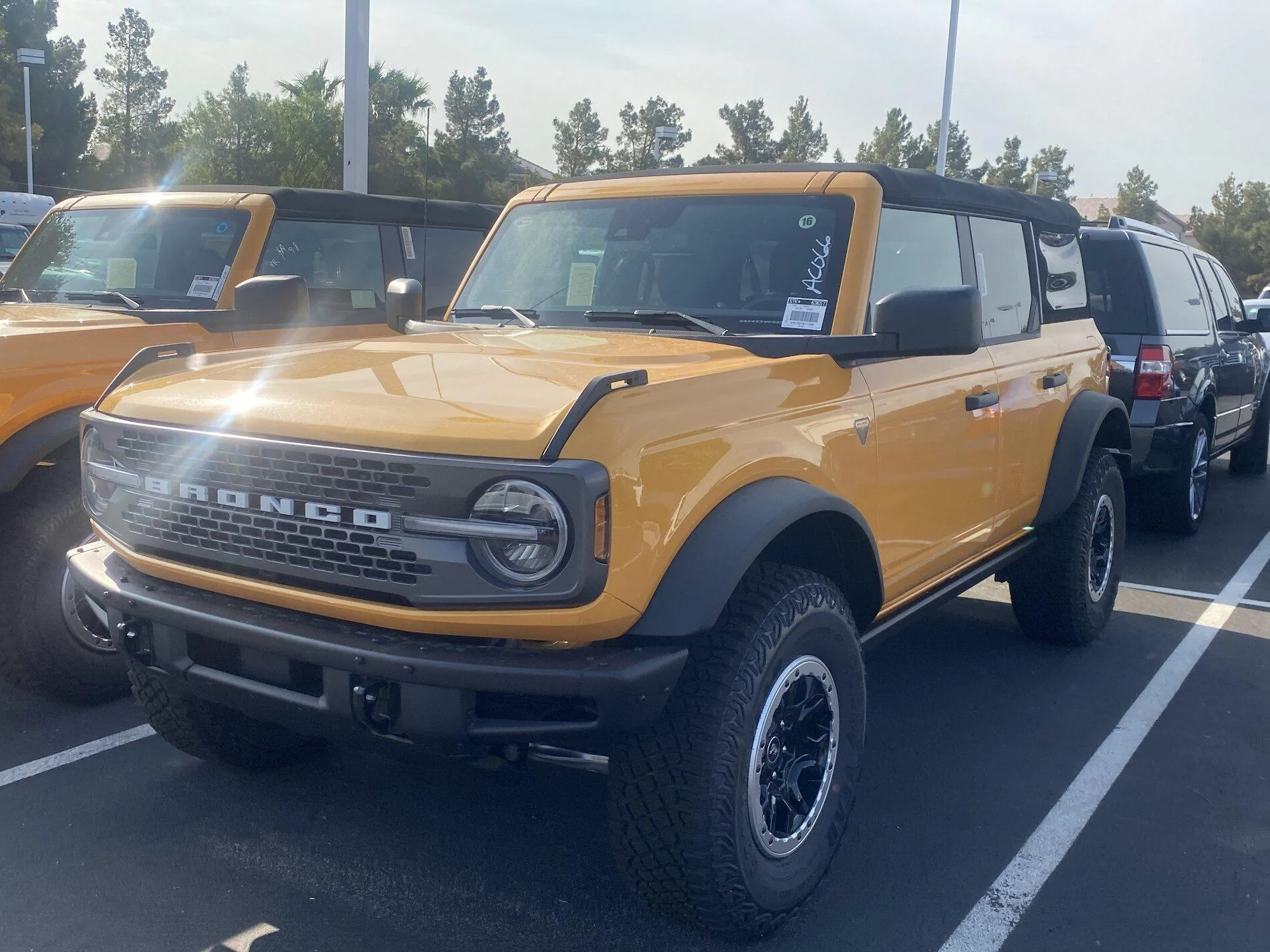 Ford Bronco Vegas! 88E44BFD-51C0-4BA8-B498-DBC1CA98F92F