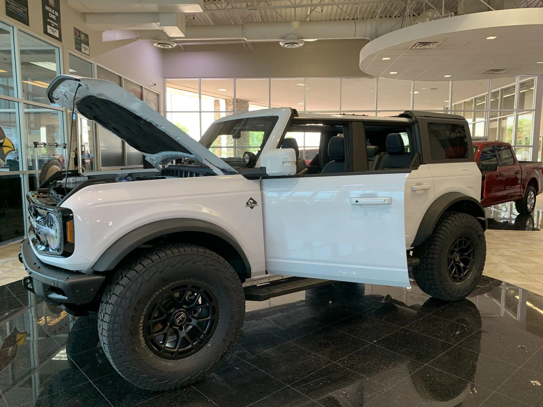Ford Bronco AZ Dealerships 6AC536BA-E4CE-456A-AC3D-CA064D0B7D67