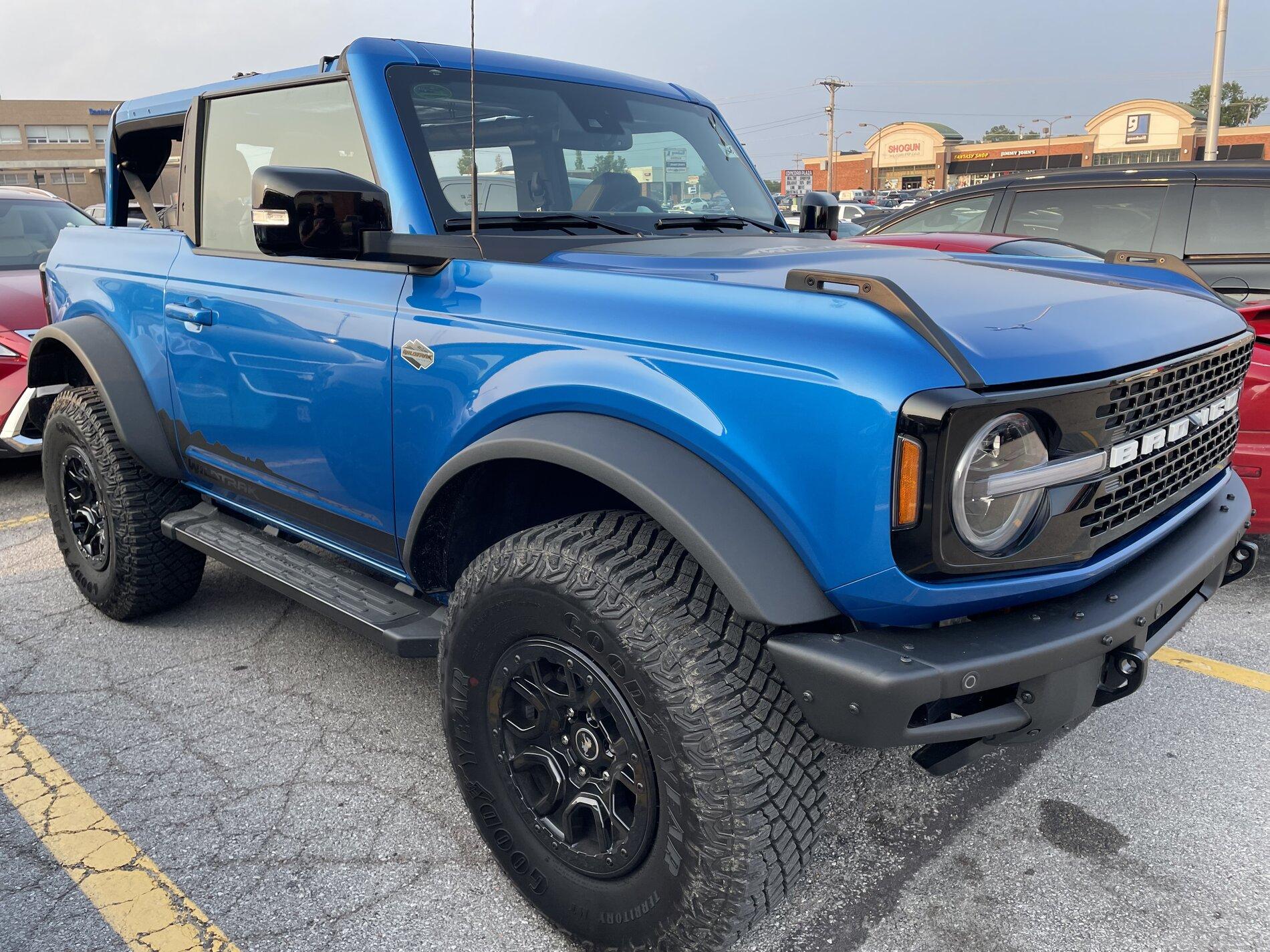 Ford Bronco Velocity Blue? Wildtrak 32F882D2-3E17-4DF7-BD77-2A162C4B74CF