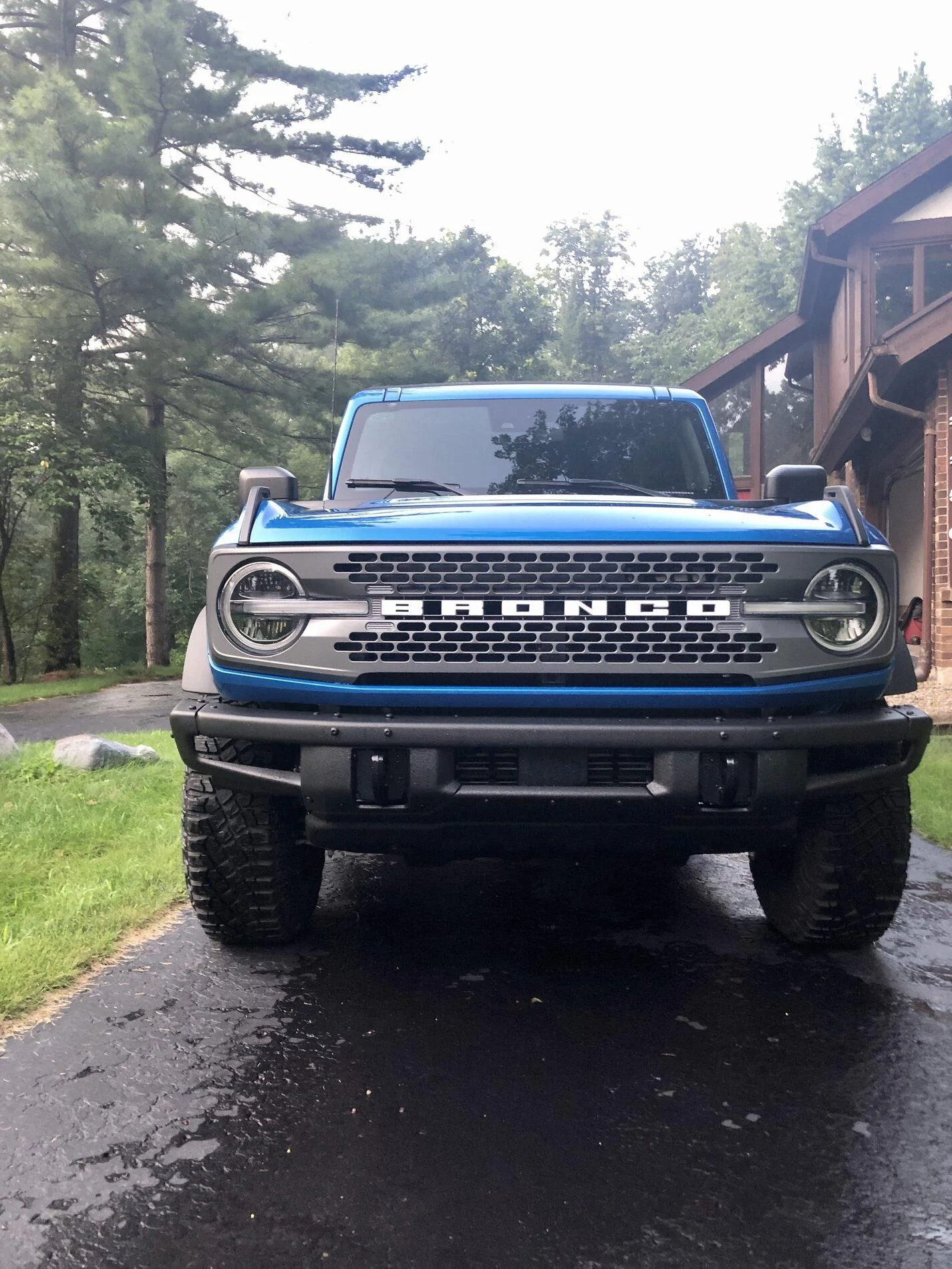 Ford Bronco Blue beast has been freed from MAP. B7007FF9-BCFD-4E9D-A33E-65B7661DB84C
