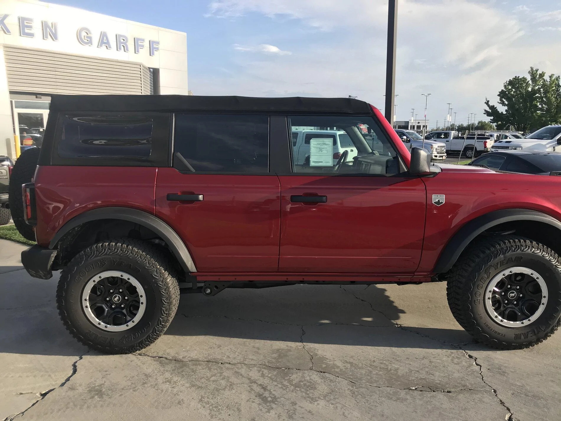 Ford Bronco UT Dealerships 432365E4-FA6D-4DAD-BAE9-82643311F0DC