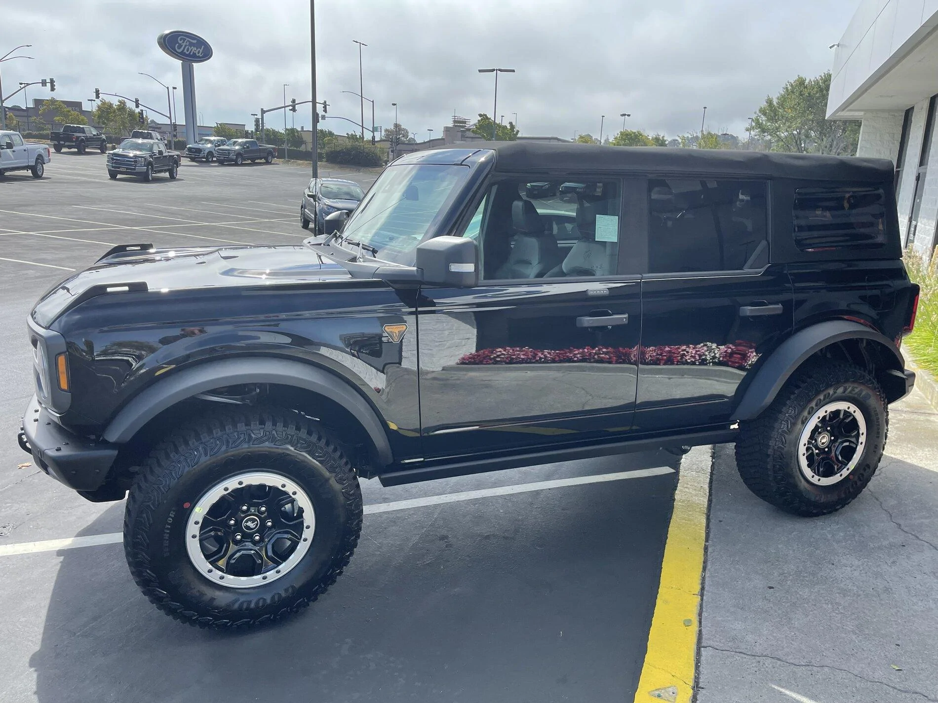 Ford Bronco Shadow Black Badlands Sasquatch w/ Lux DELIVERED. Impressions from former Jeep owner 7D8C8BE0-7CEF-4C61-8BE6-9EE3D9AE16FC