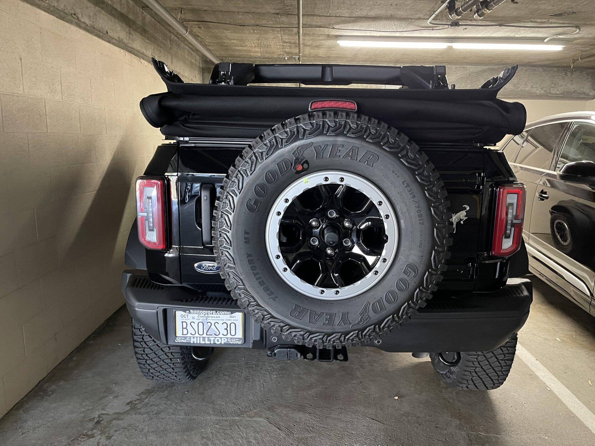 Ford Bronco Shadow Black Badlands Sasquatch w/ Lux DELIVERED. Impressions from former Jeep owner e171027c-5a35-4dbc-8d84-47ddc45c0163-jpe