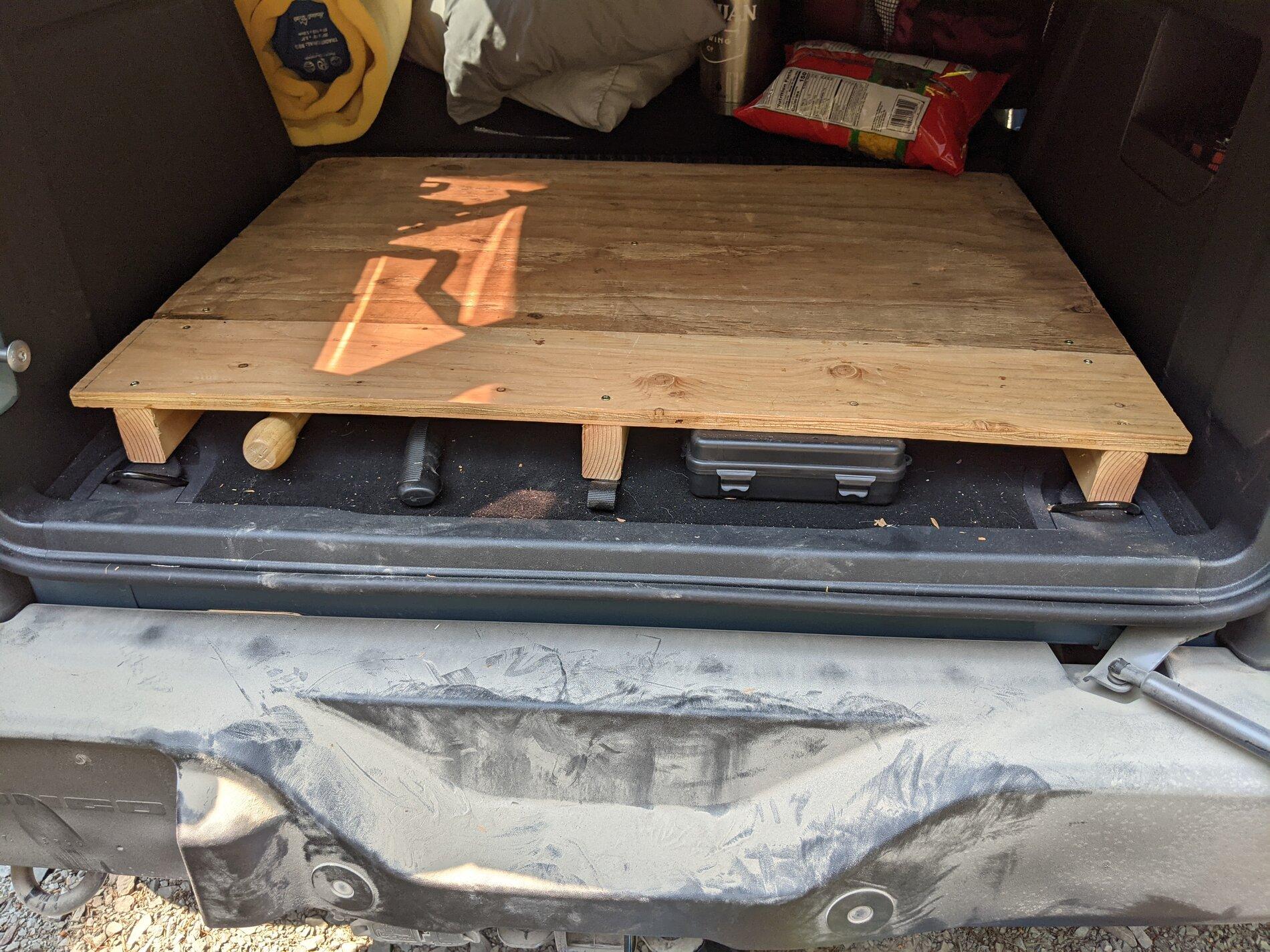 Ford Bronco Hacks for sleeping overnight in a 2021 Bronco 4-Door - bug net and cargo platform DIY PXL_20210725_180243931