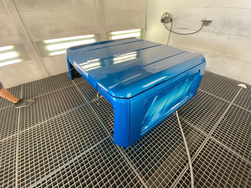 Ford Bronco Custom painted MIC top on Velocity Blue Bronco (custom by dealer) D8BEFAA4-B91A-43EE-82FA-5D891ABC2D89