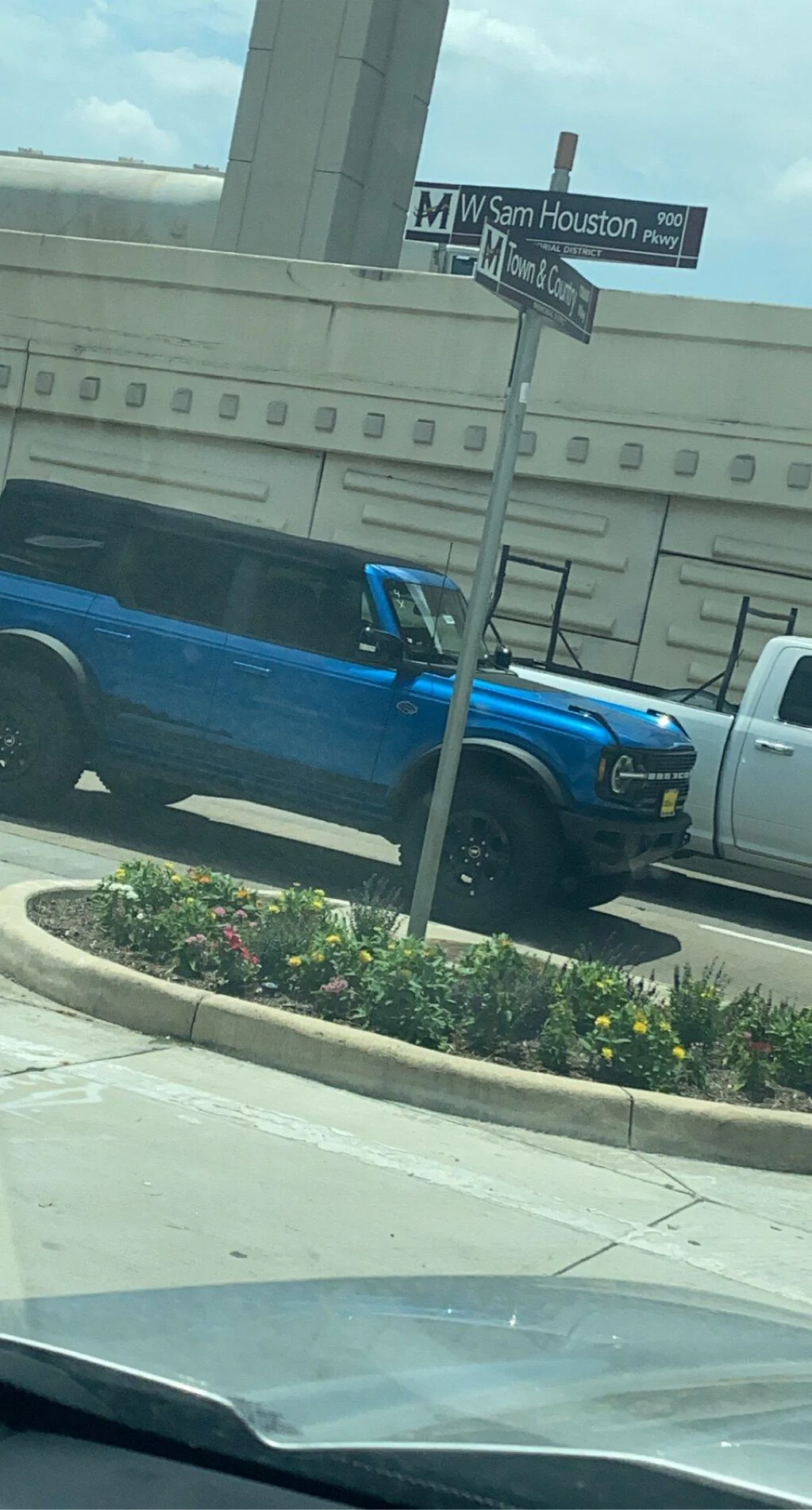 Ford Bronco First Houston Bronco Sighting 59A960A0-F75F-428C-A1ED-D500074B2649