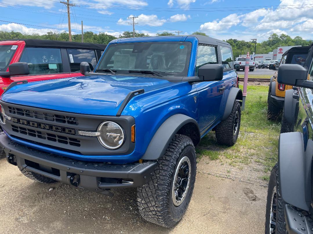Ford Bronco VELOCITY BLUE Bronco Club 1627499426011
