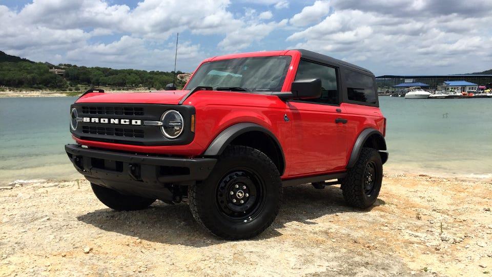 Ford Bronco Ultimate Black Diamond Non-Sasquatch pics thread 2021_Ford_bronco_diamond_peak-water-1