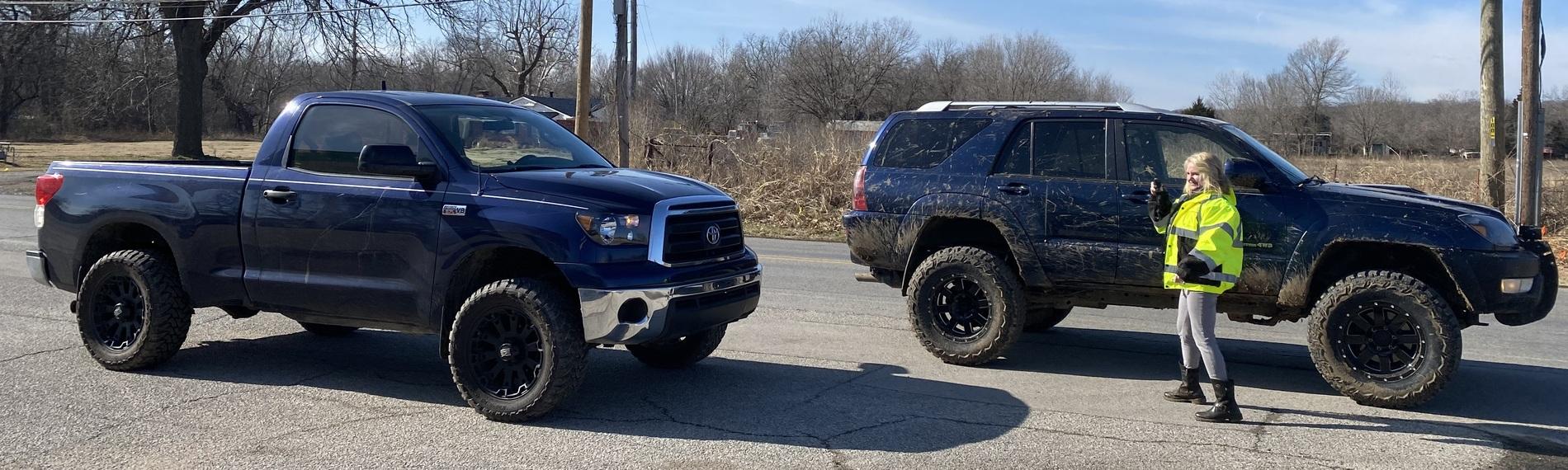 Ford Bronco ANTIMATTER BLUE Bronco Club ys6JHWE