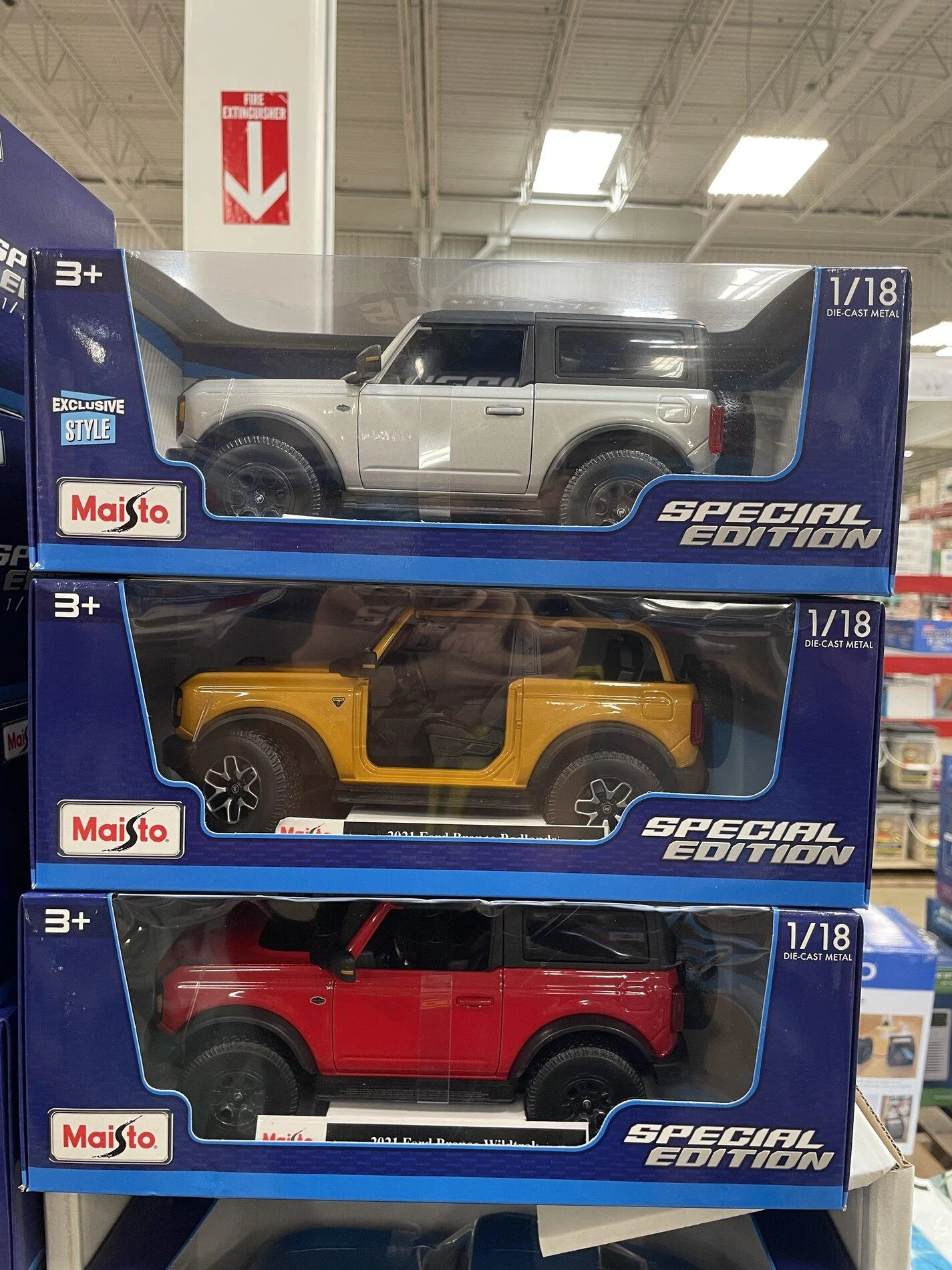 Ford Bronco My Bronco collection is growing 867C3AE7-6E6B-4E46-9BDA-B9E28CEAC814