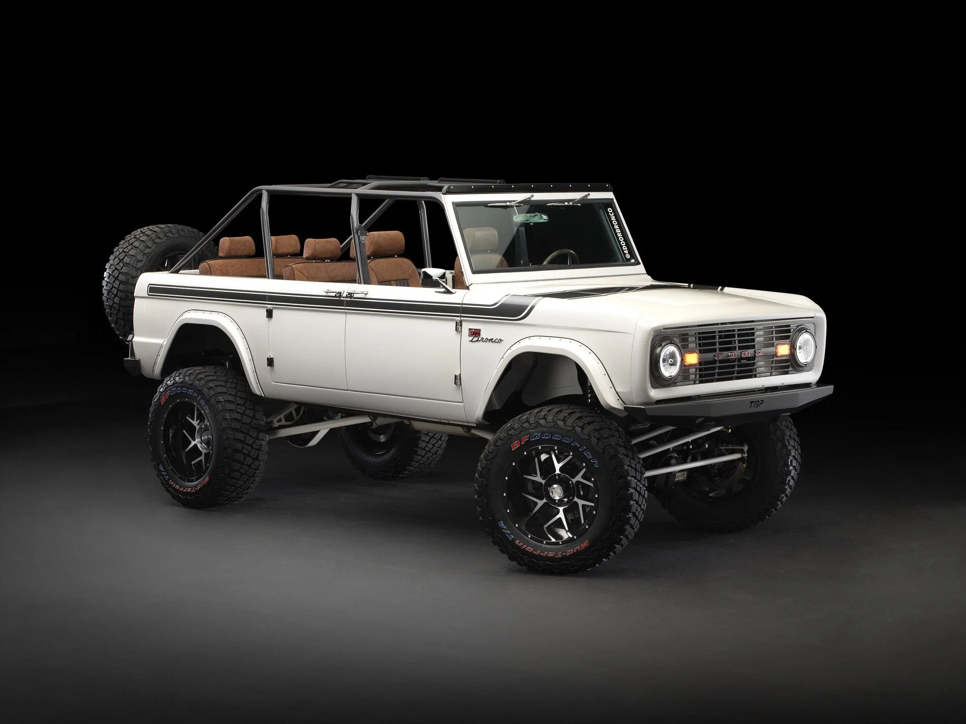 Ford Bronco Maxlider Bros. Clydesdale II 2021 Bronco build progress - a tribute to the 2019 SEMA Top 12 Bronco 302F8E11-7E44-4DAC-A1C7-6386096AC9DD