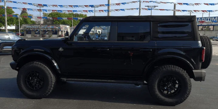 Ford Bronco SHADOW BLACK Bronco Club Demo2