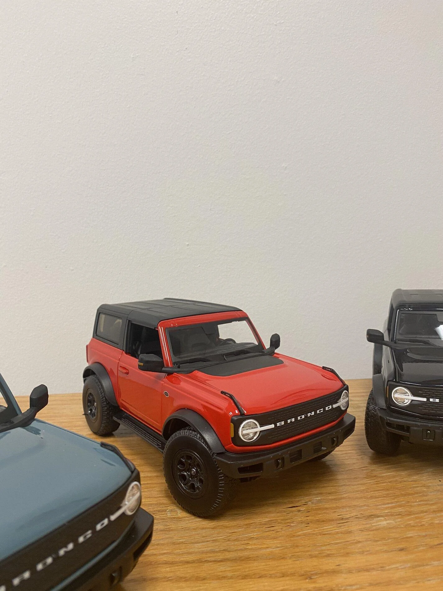 Ford Bronco Matchbox: 2021 Bronco 4 DR 7C094179-298B-40AF-8CEC-A5BCAA7AA7E7