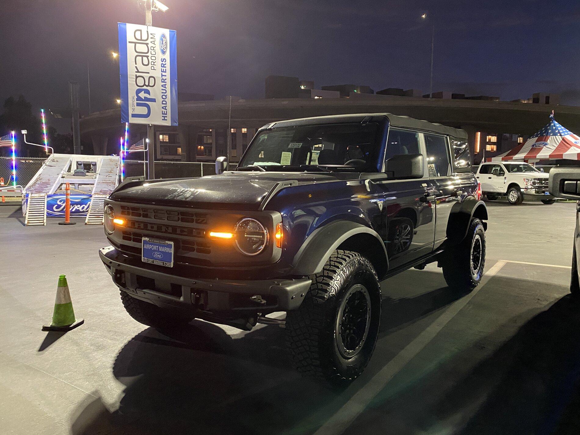 Ford Bronco Anyone else notice gap on tailgate? IMG_8251.JPG