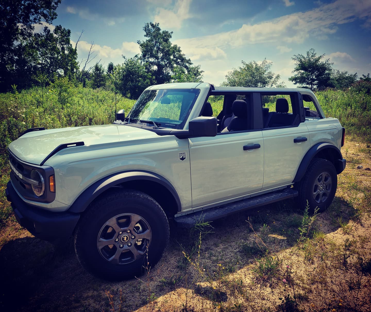 Ford Bronco [Update 7/30] Ready to roll: MAP readies for "full speed" Bronco production as questions loom 221862087_10158115288915849_7288931047154989391_n