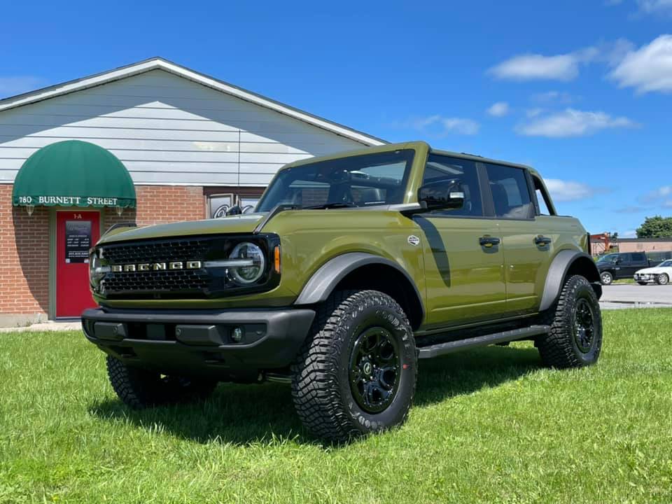 Ford Bronco Army Green 2021 Ford Bronco Wildtrak (Wrap) Army Green Wrapped 2021 Ford Bronco 1