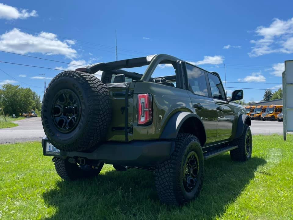 Ford Bronco Army Green 2021 Ford Bronco Wildtrak (Wrap) Army Green Wrapped 2021 Ford Bronco 3