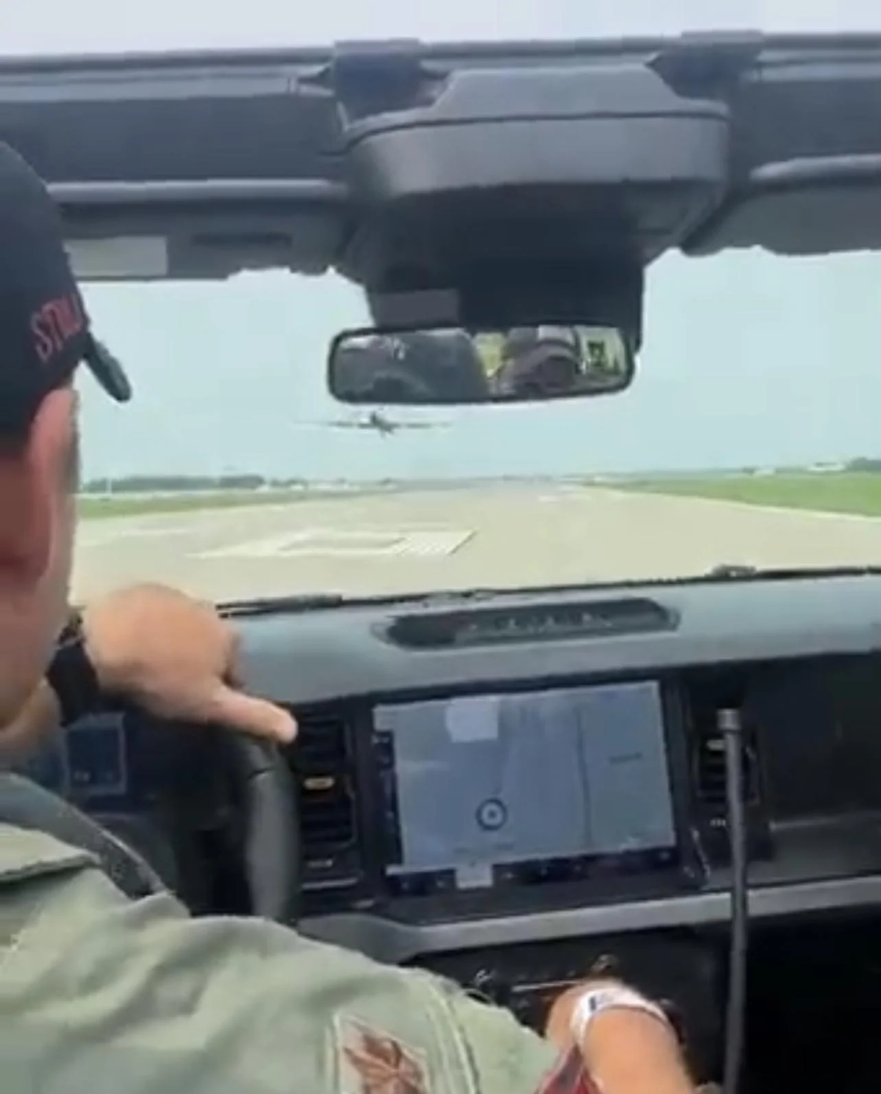 Ford Bronco Chasing a U2 spy plane in a Bronco E9B05976-9DBE-4A46-A44E-5DDB8060ED0F
