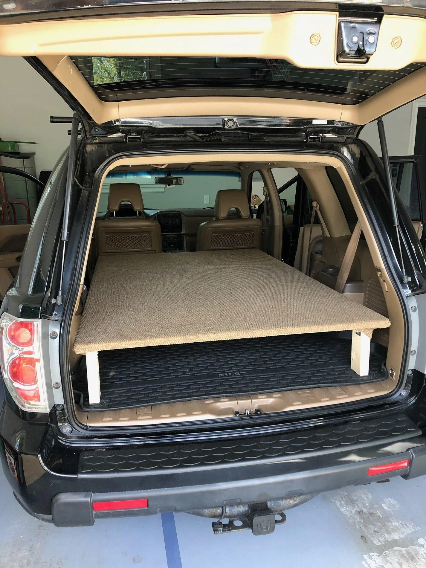 Ford Bronco Sleeping space / platform in the new Bronco IMG_2010