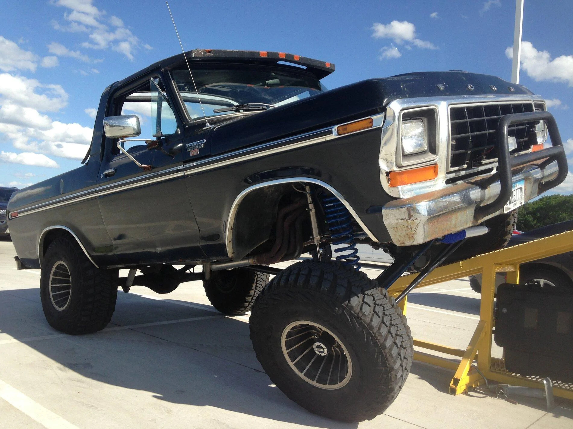 Ford Bronco Badlands vs. BadSquatch (Badlands + Sasquatch) Comparison Chart IMG_3605