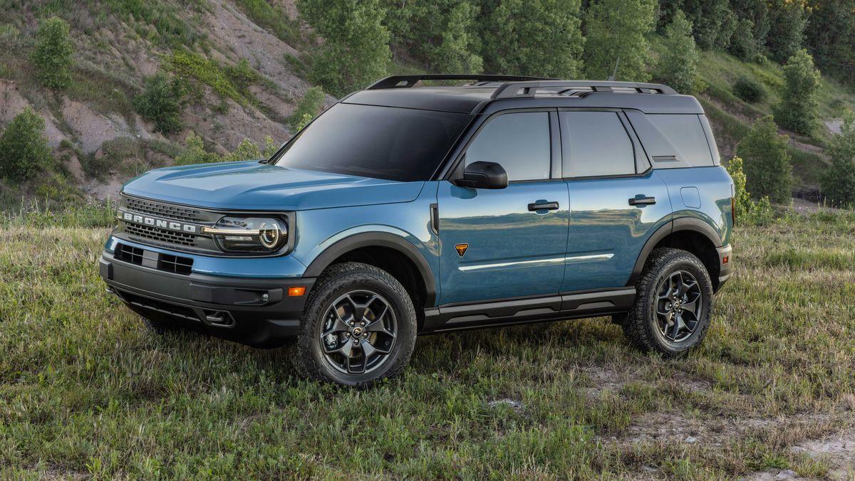 Ford Bronco Comparison: Cactus Gray vs. Toyota Cement Gray 2021-ford-bronco-sport-194-1594667925