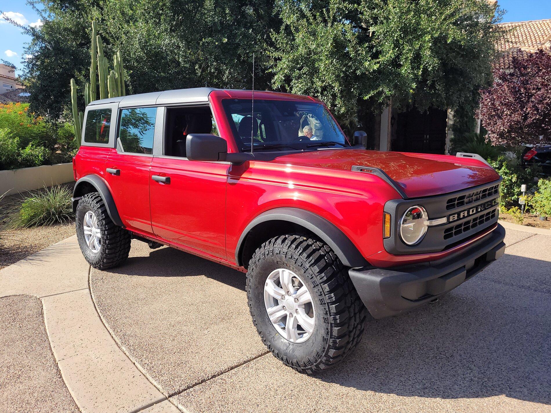 Ford Bronco RAPID RED Bronco Club 20210801_164917