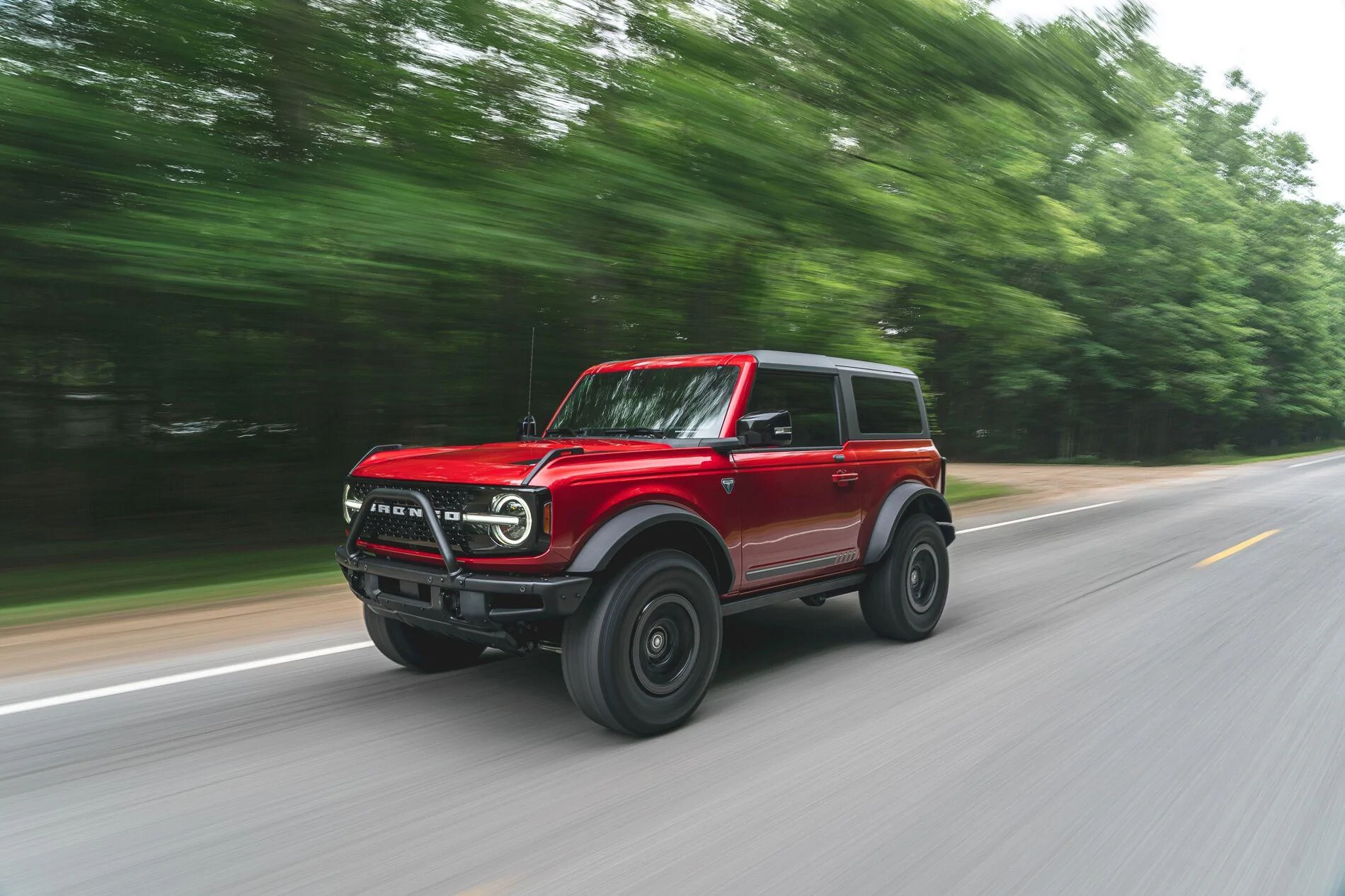 Ford Bronco RAPID RED Bronco Club ord-bronco-first-edition-web-urbano-016-1626886667