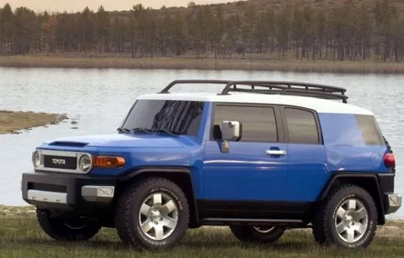 Blue FJ Crusier 2.webp