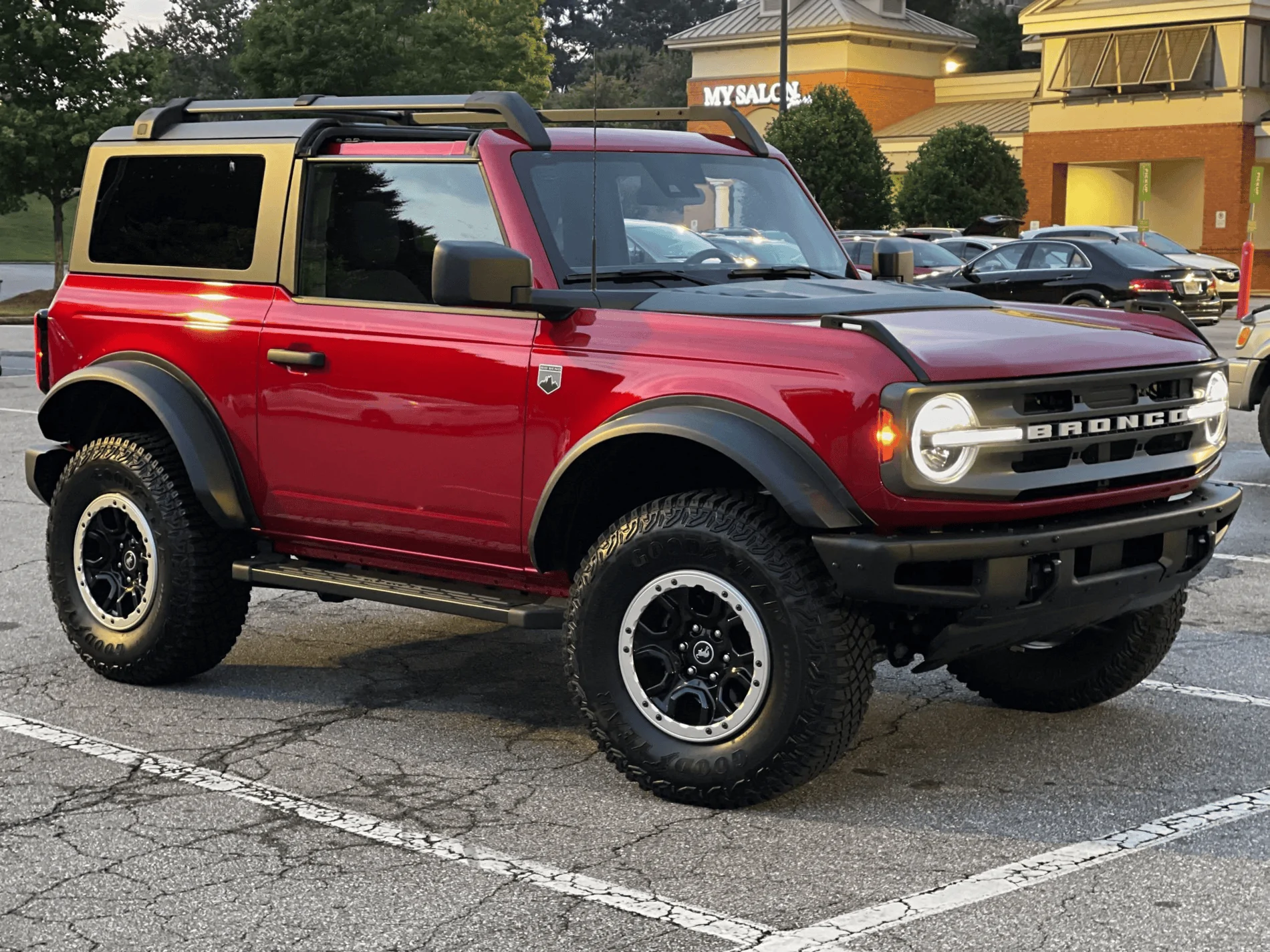 Ford Bronco Standard vs Mid Packages Confusion 1628173275079