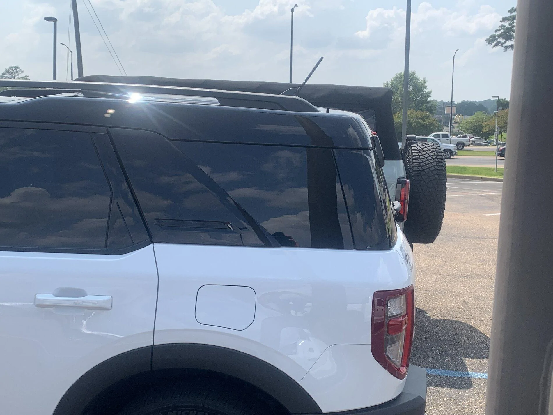 Ford Bronco Side By Side View vs Bronco Sport 518EBEDC-F49F-4959-B327-21F61E64B726