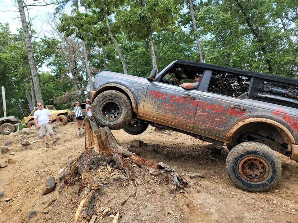 Ford Bronco Video & Pics: Big Bend Bronco offroading in Uwharrie NC by FBK Off-Road 1eaf3c07-25e6-4bac-96c2-77f7b07d5c47-jpe