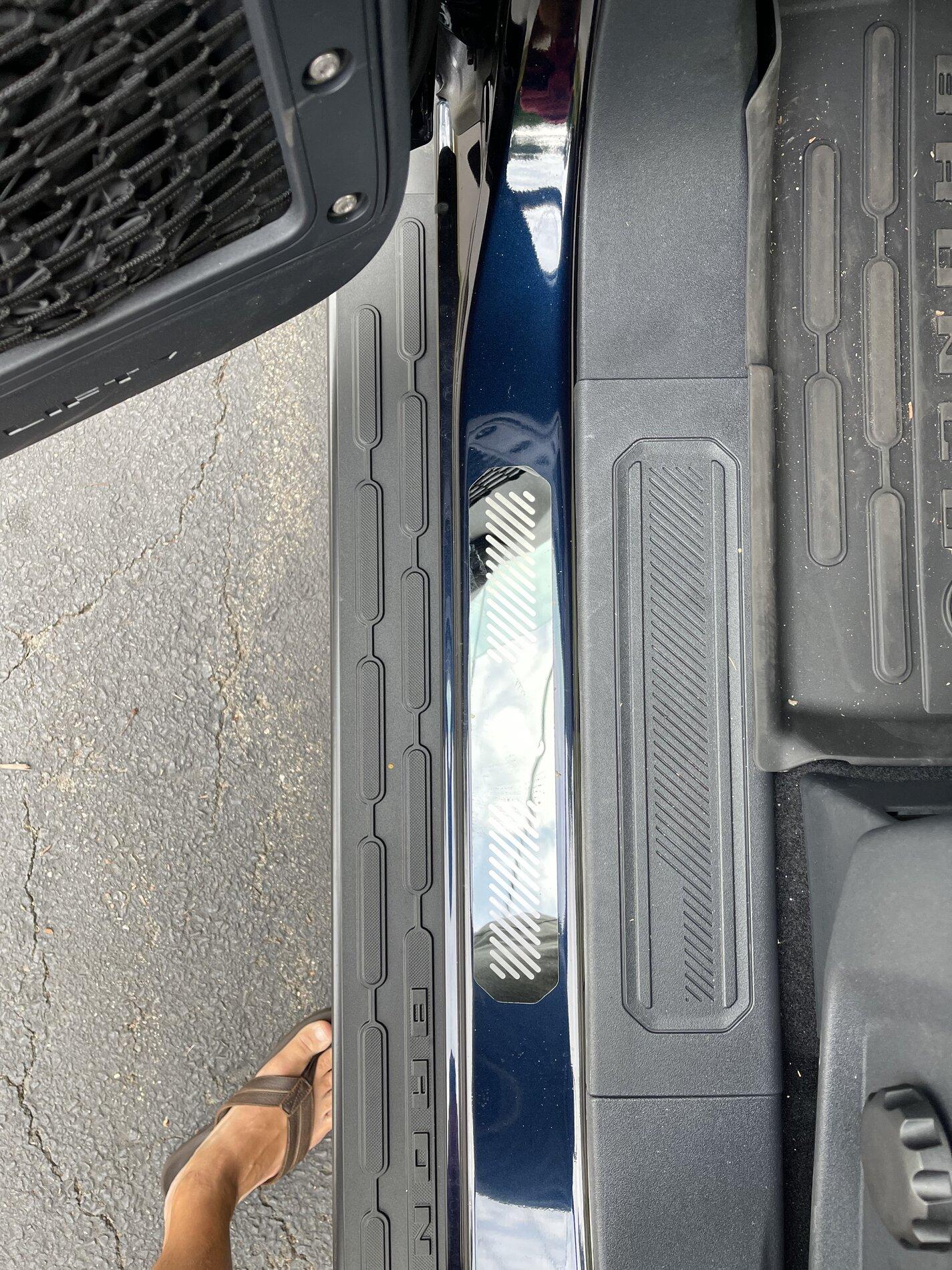 Ford Bronco Ford or FWP side steps? 221128D7-4160-4972-A937-A76CE36F7677