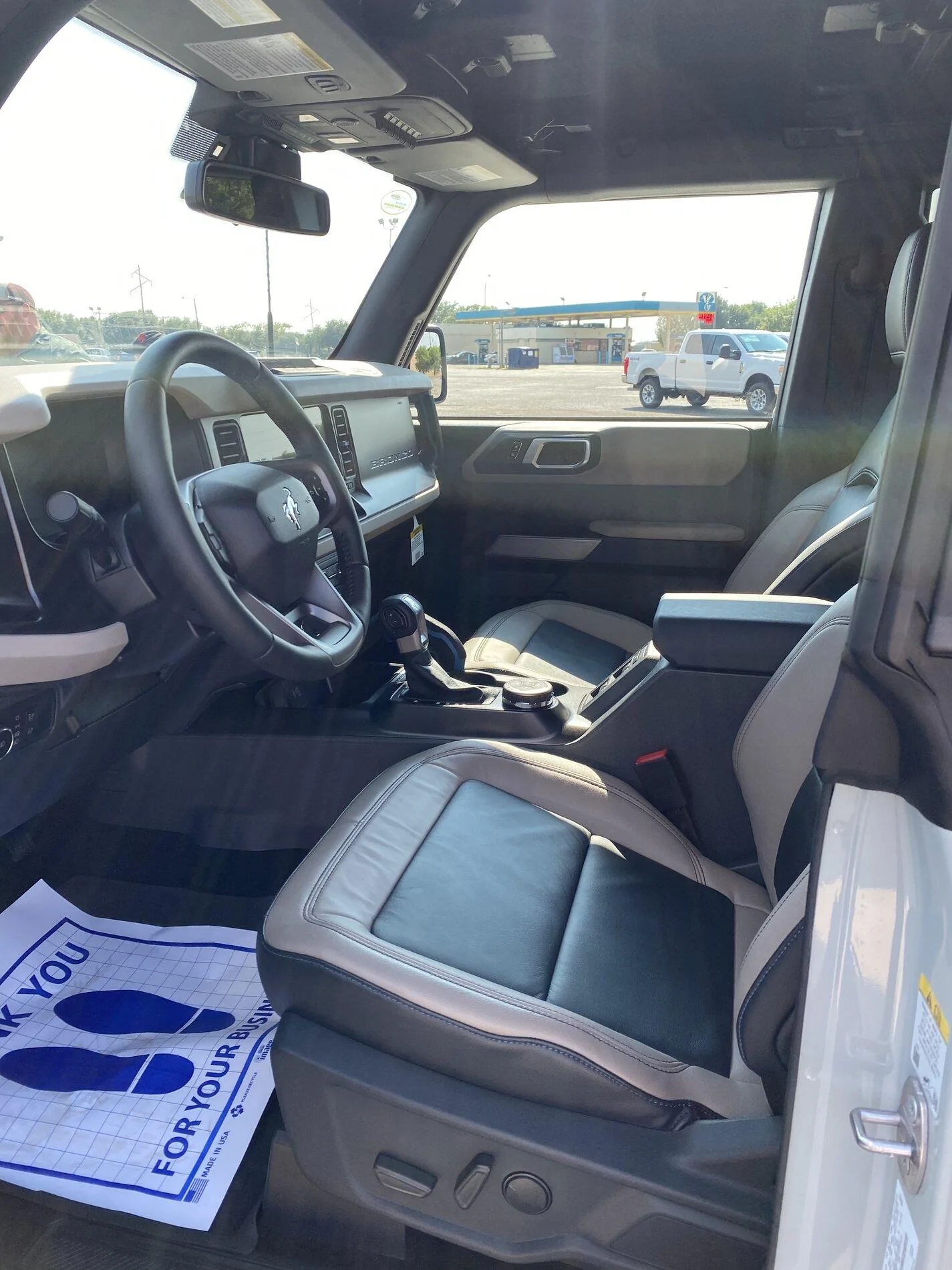 Ford Bronco Is the sandstone interior really this bad? 5FA2DC07-4E82-41E0-8780-9ACCCF4EED47