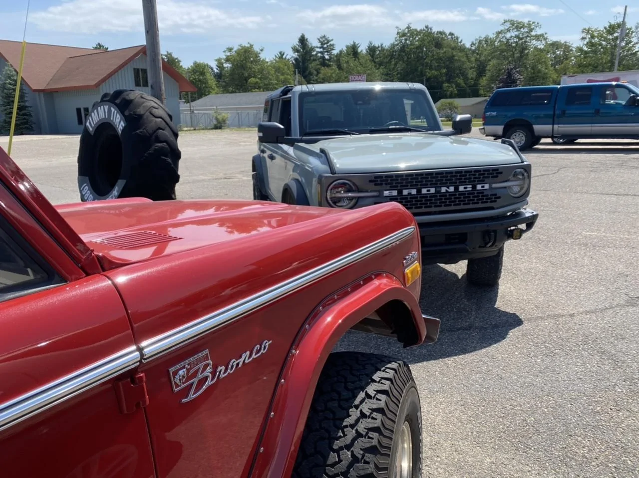 Ford Bronco Random Bronco 6F4CE316-B0AD-4A74-82F4-907594B1A790