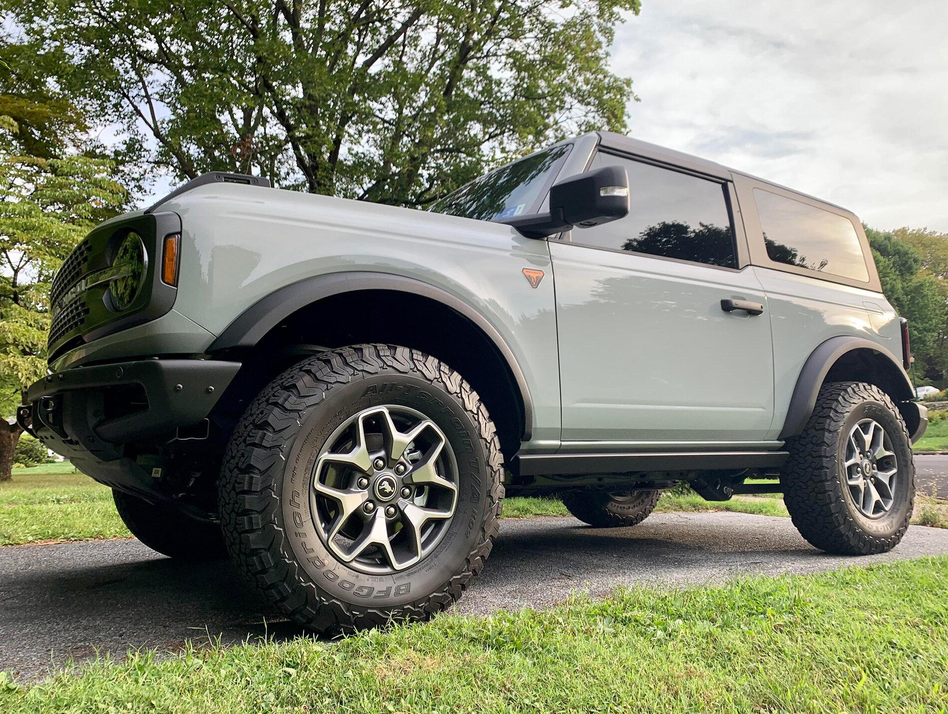 Ford Bronco CACTUS GRAY Bronco Club 08.15