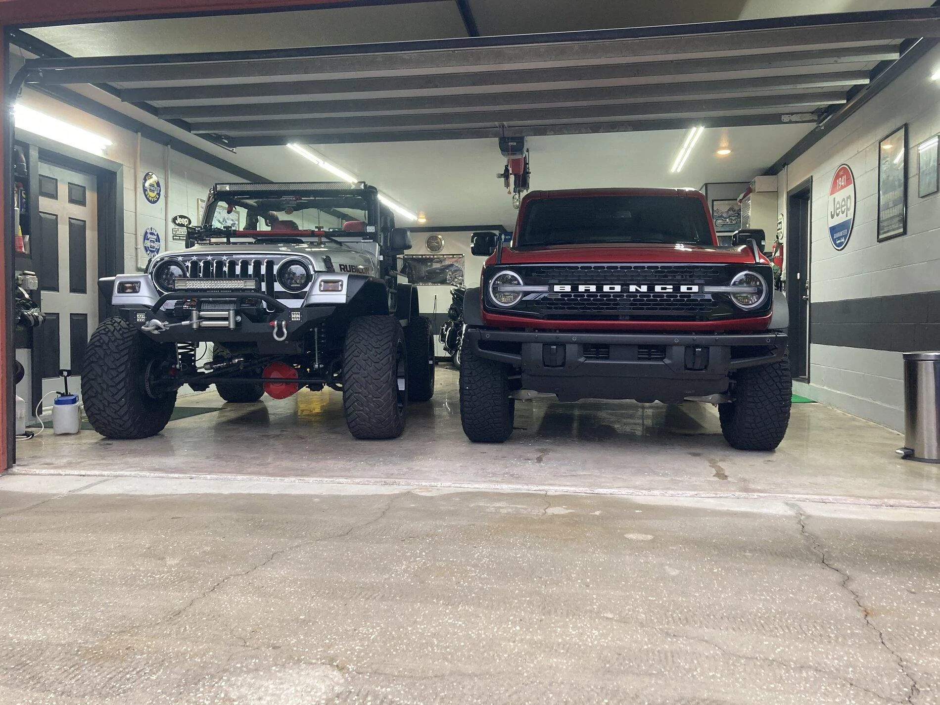 Ford Bronco Got a dealer demo today A992951C-8336-49FA-AE6D-211171FF80BE