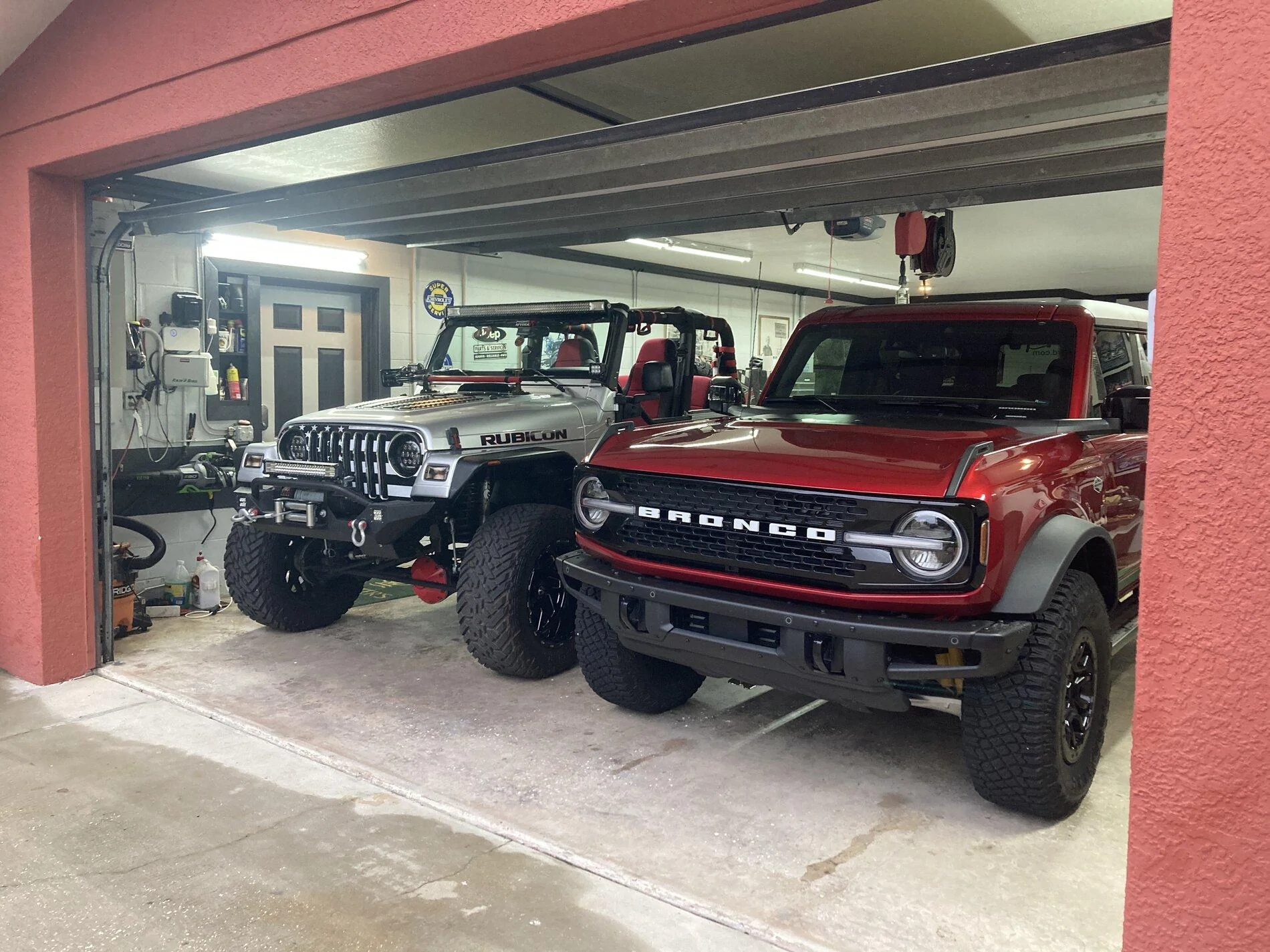 Ford Bronco Got a dealer demo today 7E6F9FAB-B86C-4E72-A7CE-B652FEB7F9F4