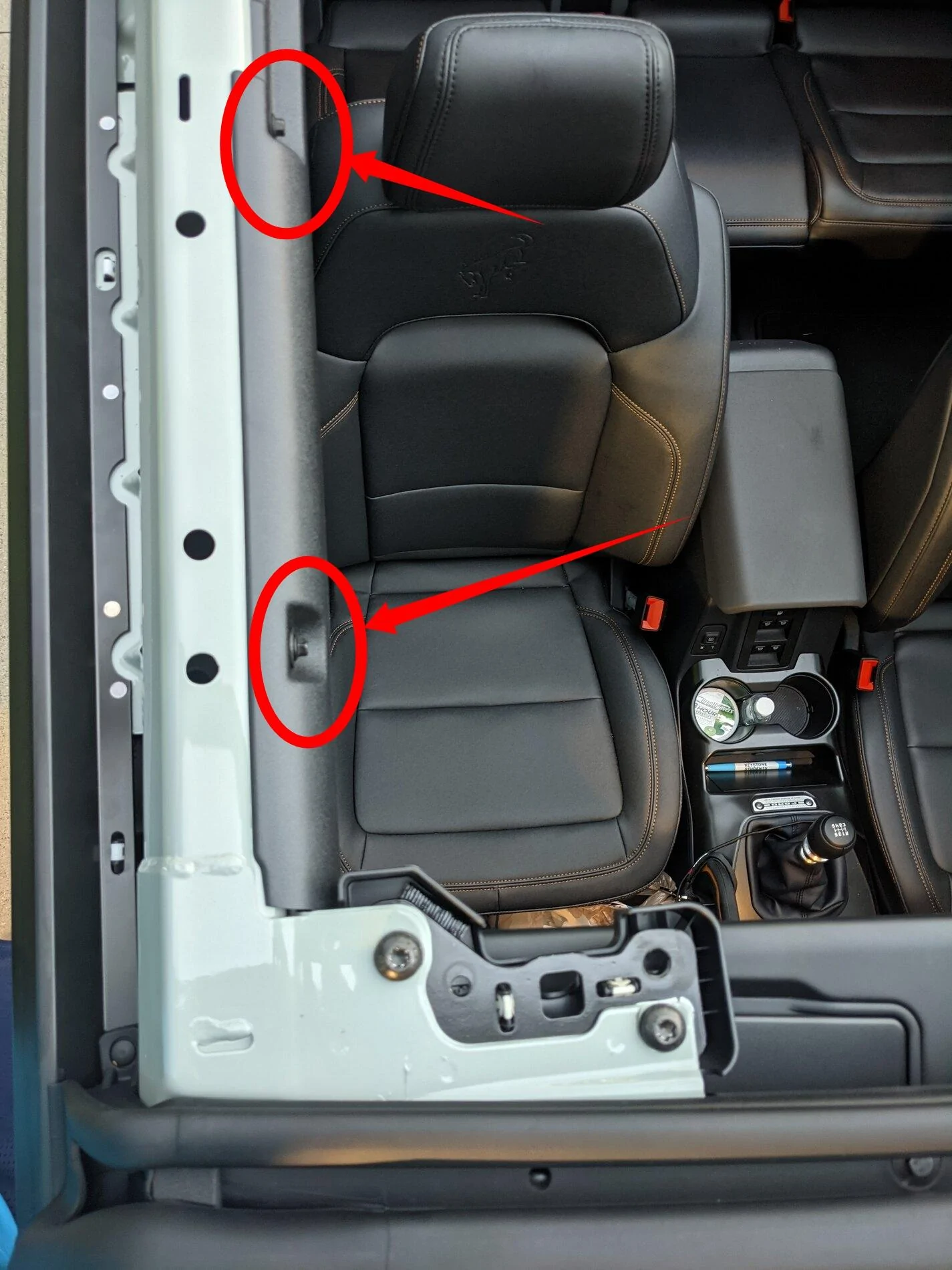 Ford Bronco Grab bar locations Screenshot_20210816_222905
