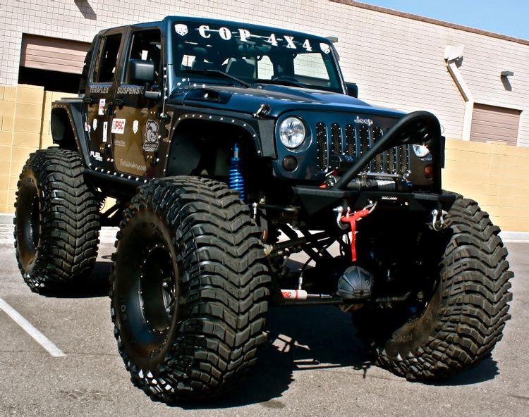 Ford Bronco Bronco Etiquette? ia-ThrottleExtreme-2.jpg?q=50&fit=crop&w=750&dpr=1