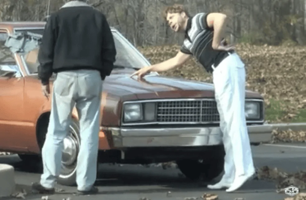 Ford Bronco Video: Bad batch Broncos being moved from the airport/dirt pile to be worked on? 1629295608112