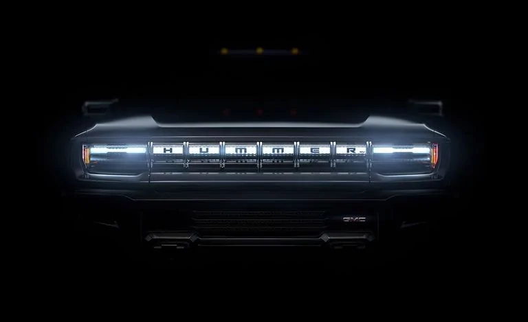 Ford Bronco Electric HUMMER EV vs. Bronco 1595703517697