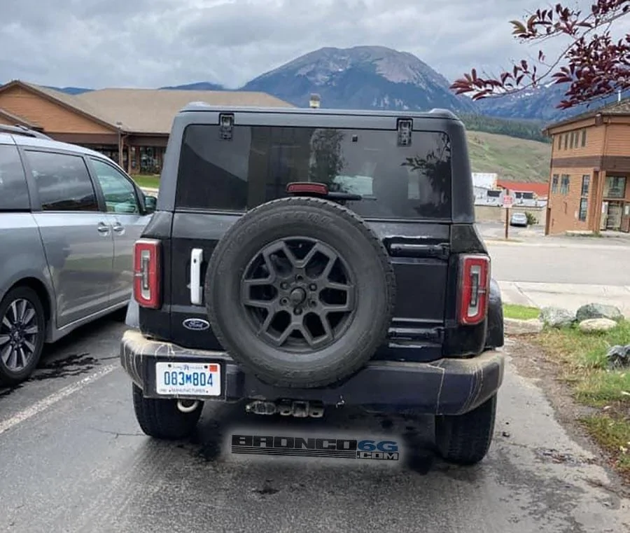 Ford Bronco Bronco Outer Banks Non Sasquatch Spotted 2021 Ford Bronco Outer Banks Regular No Sasquatach Real Life 4