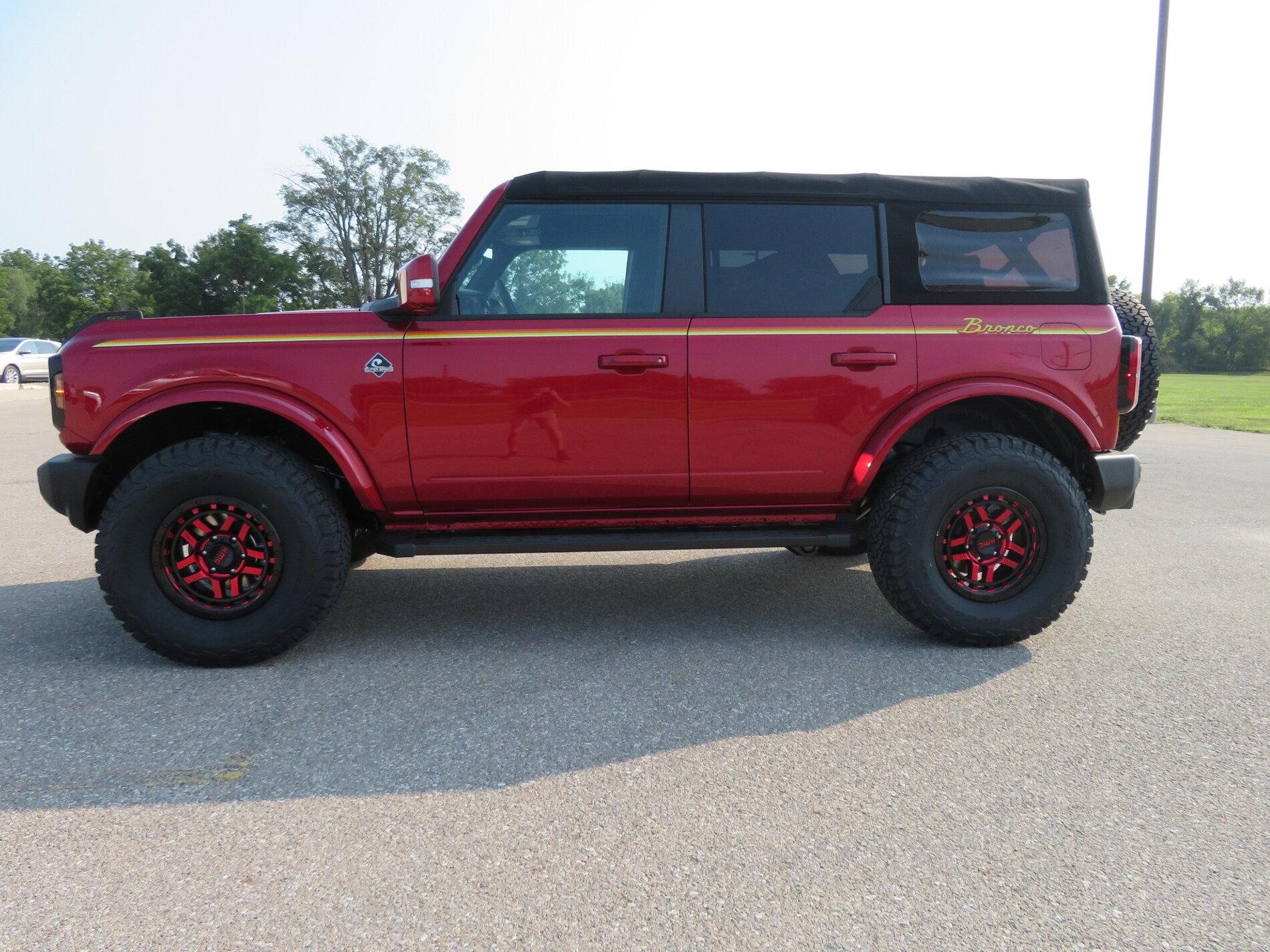 Ford Bronco Our Rapid Red Outer Banks w/ KMC Recons 17x 8.5, BFG 315/70/17, 4WP Level Kit, Ford Retro Graphics Kit 1AC97C99-0E8D-48BD-B3CF-BC378AC06D6F