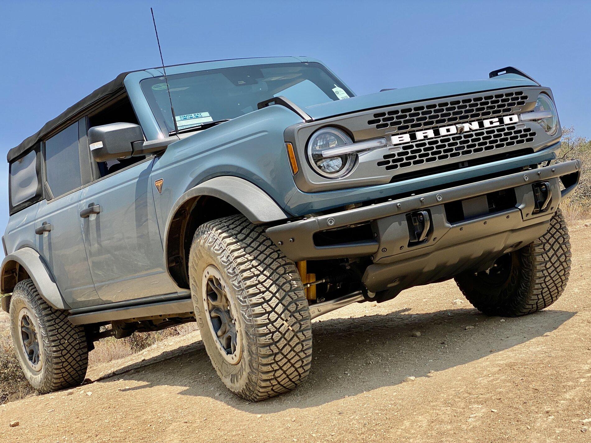 Ford Bronco Playing hooky @ Hungry Valley 8FB73B95-183D-4B65-AB16-5D2B286FCF9C