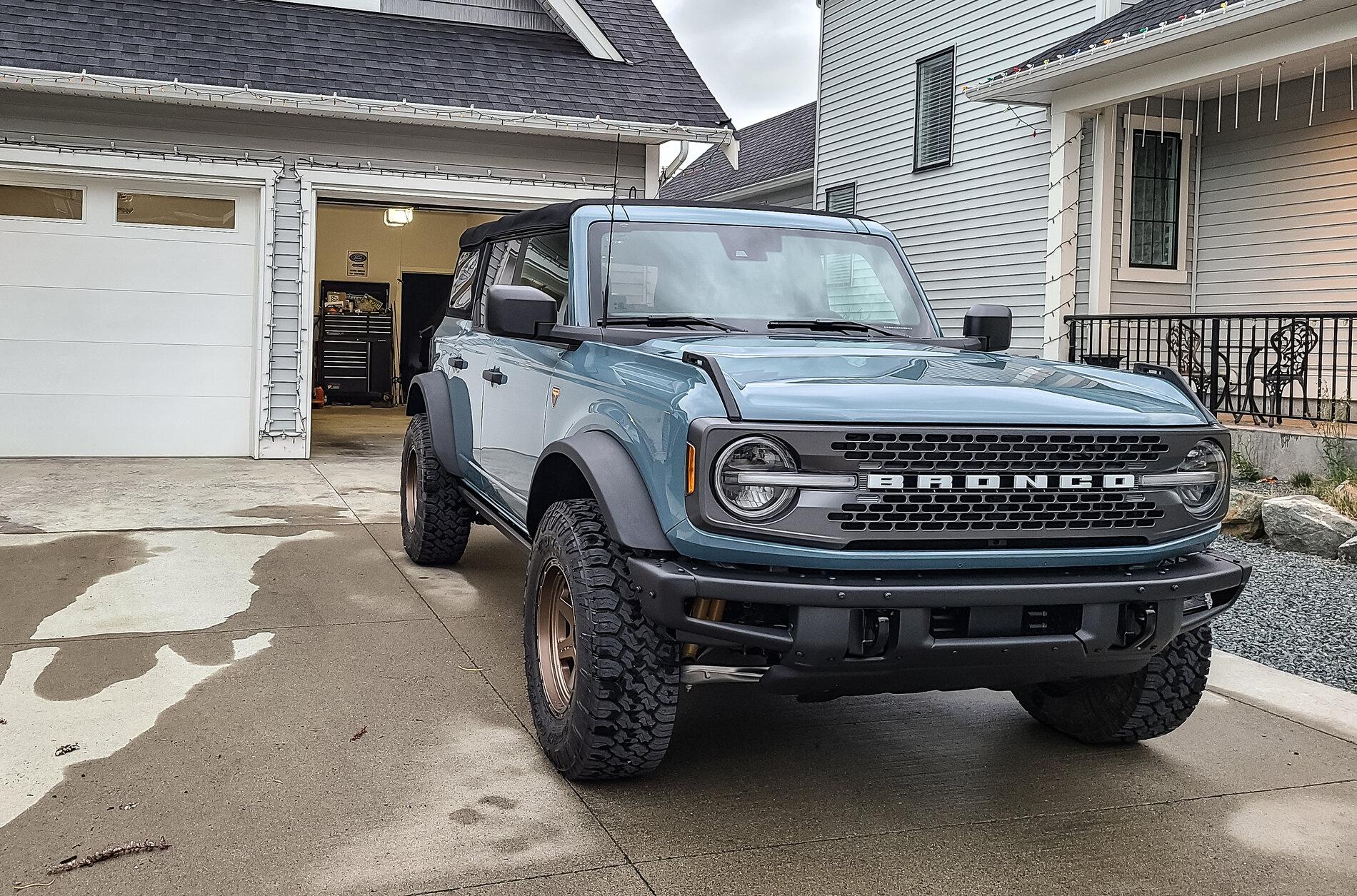 Ford Bronco Show us your installed wheel / tire upgrades here! (Pics) PSX_20210821_203442