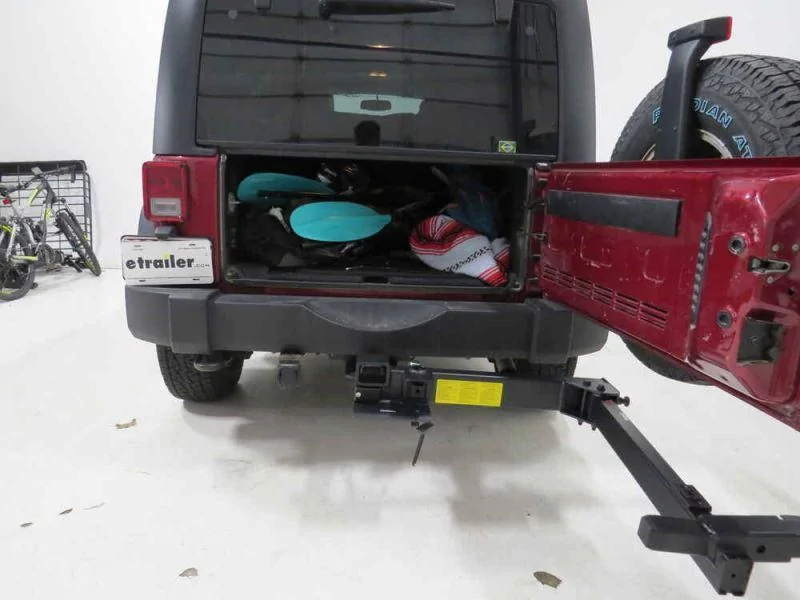 Ford Bronco Curt folding cargo basket 1629642699976