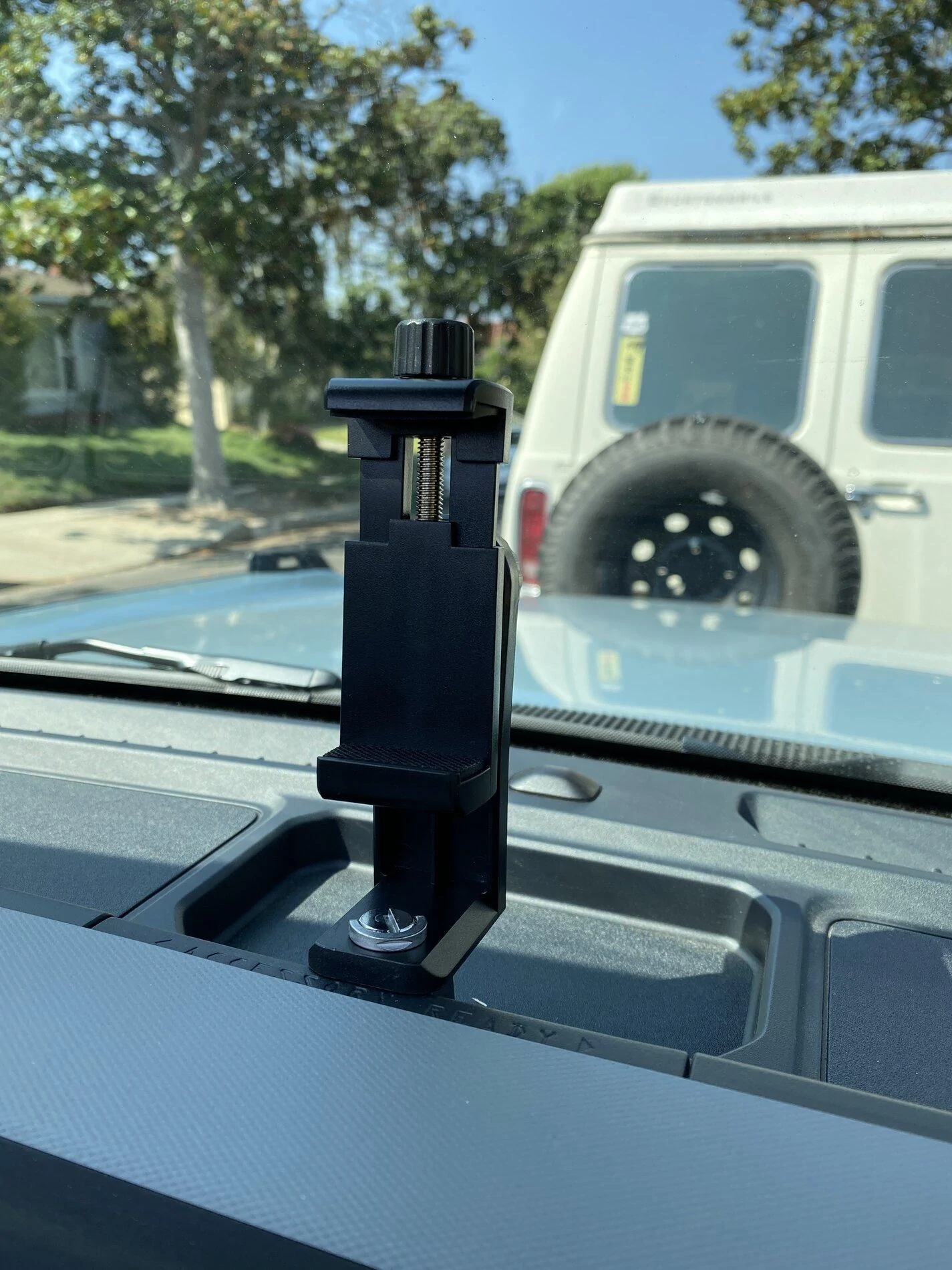 Ford Bronco Under $10 iPhone tripod for Accessory Mount 8E68E780-E8E2-4EC1-B4AF-9E698C8DB716